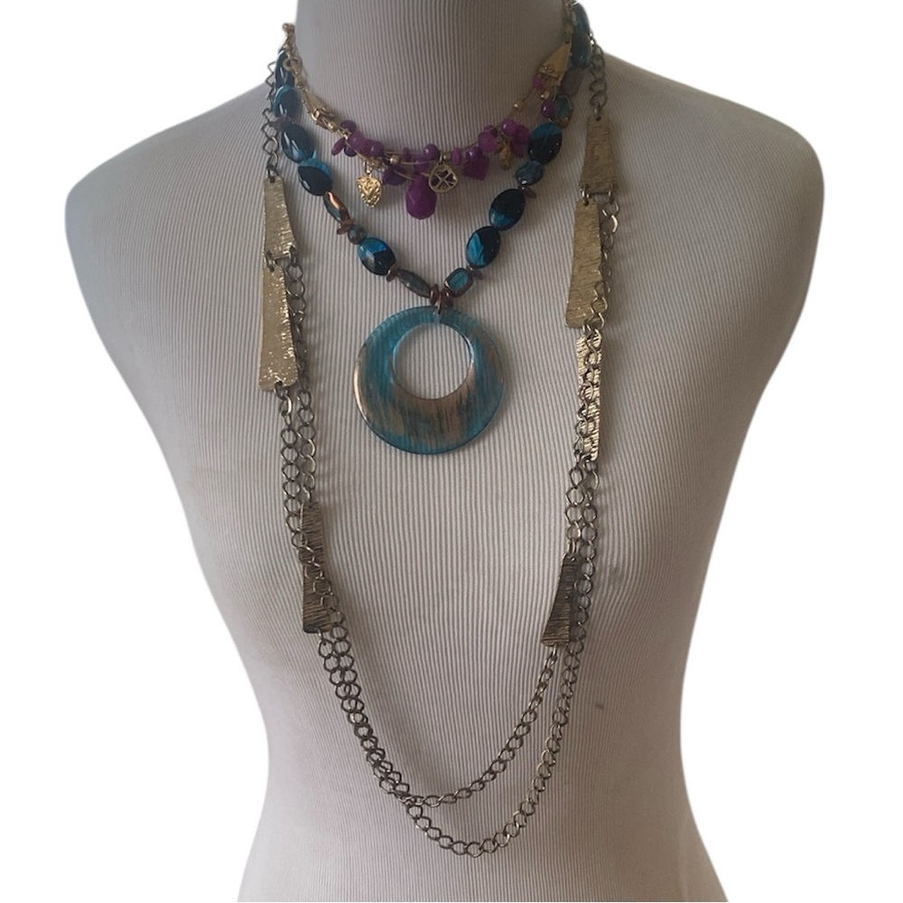 Chico’s branded Three Y2K necklaces bundle